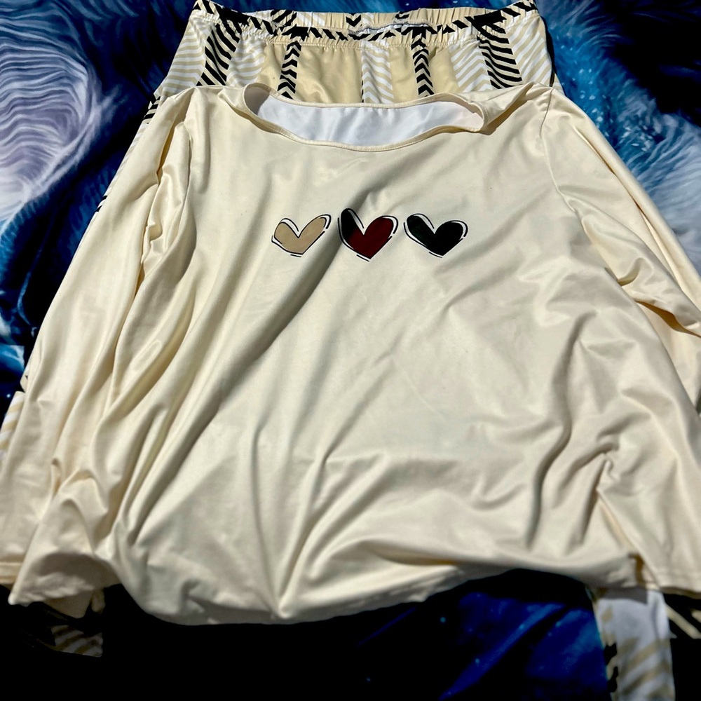 Cream Long Sleeve Top with Heart Design& matching pants